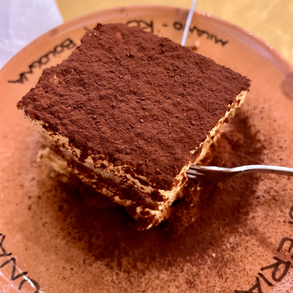 Kinh nghiệm du lịch châu Âu tự túc - Tiramisu ngon nhất thế giới